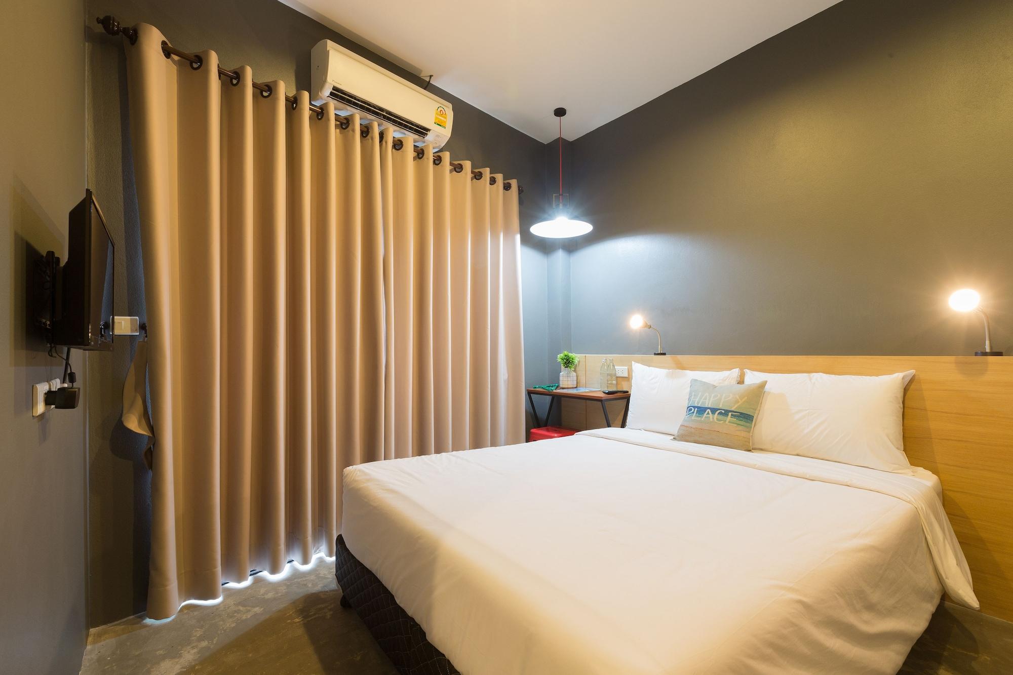 Srisuksant Square Hostel Krabi town Εξωτερικό φωτογραφία