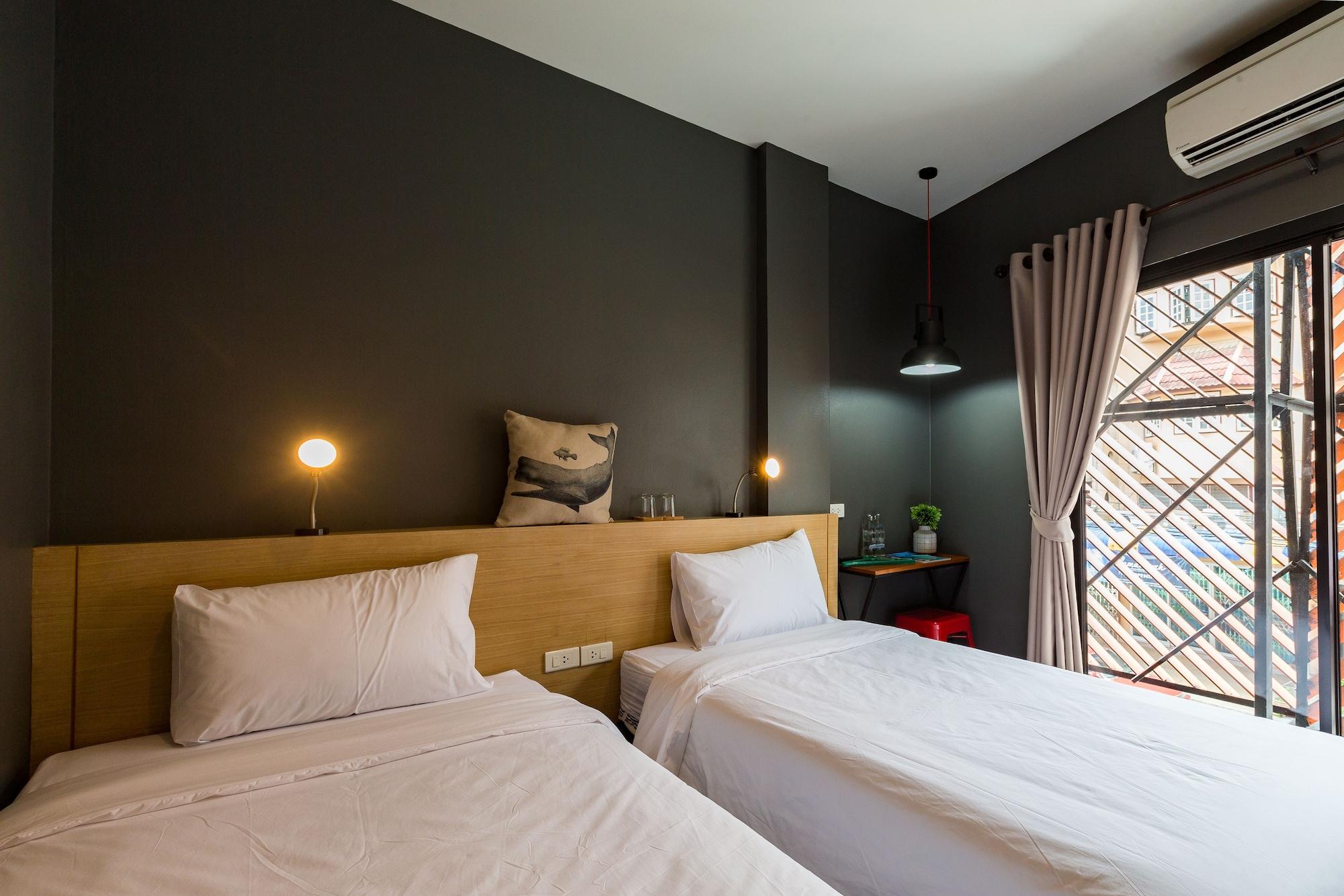 Srisuksant Square Hostel Krabi town Εξωτερικό φωτογραφία