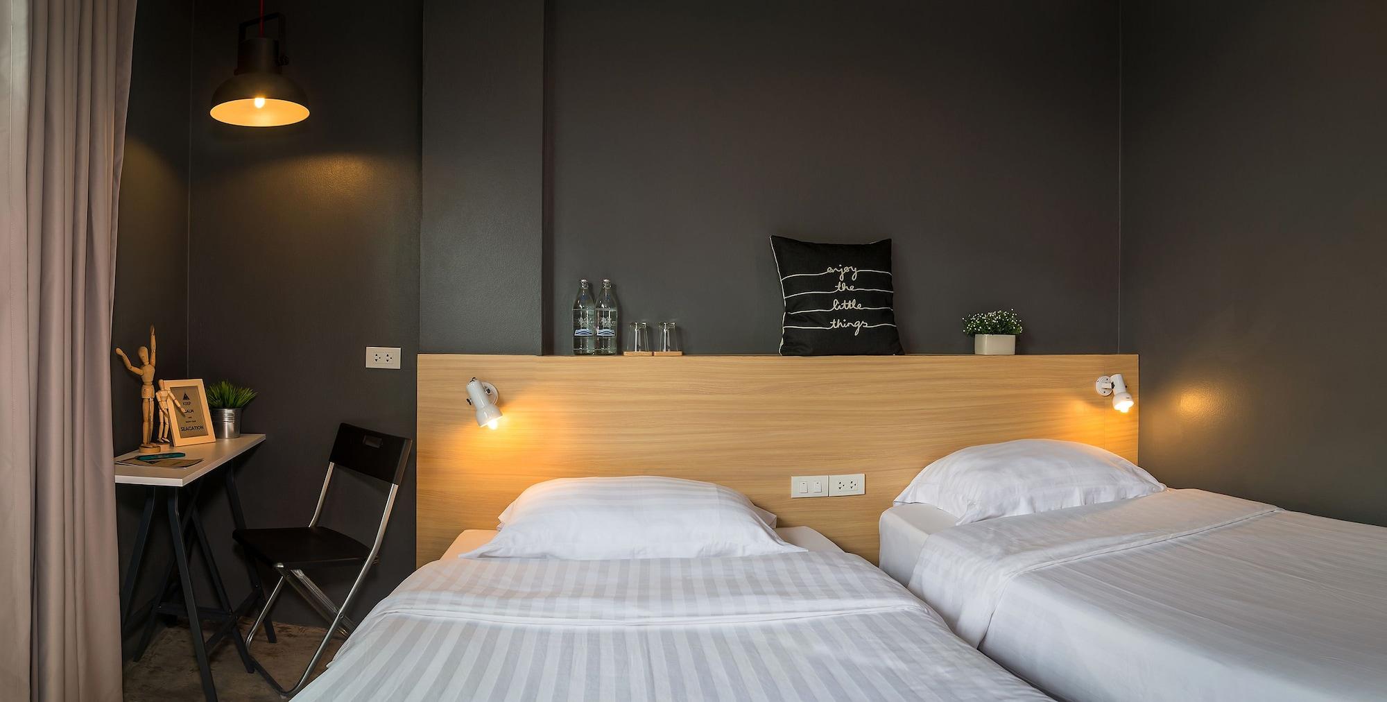 Srisuksant Square Hostel Krabi town Εξωτερικό φωτογραφία