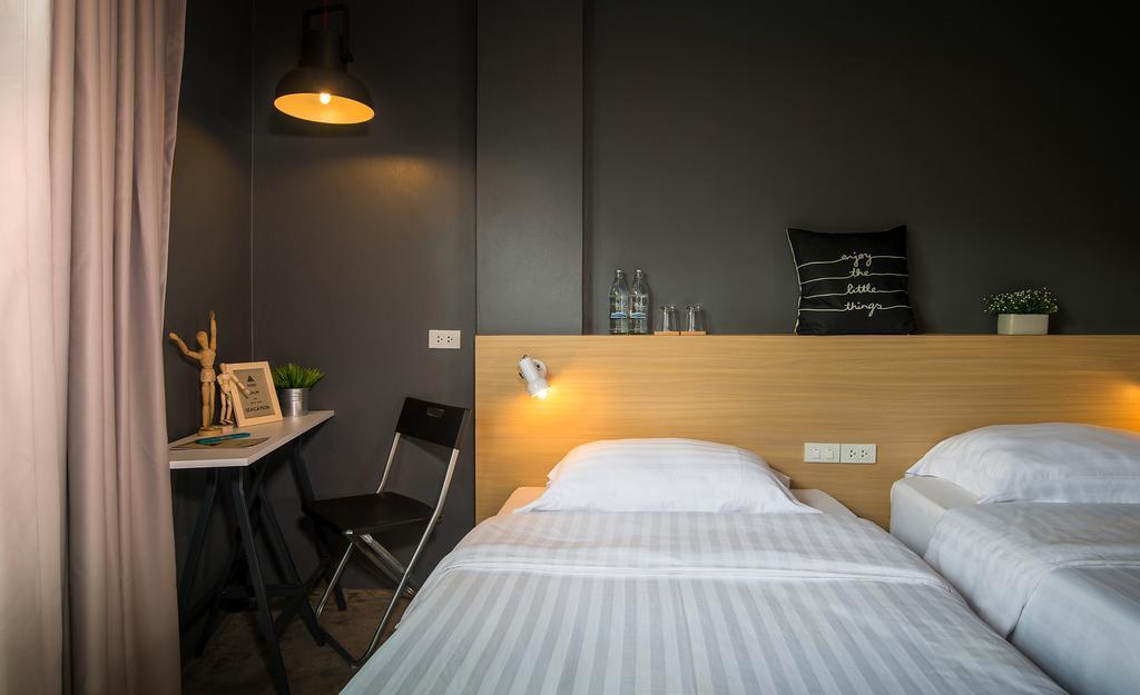 Srisuksant Square Hostel Krabi town Εξωτερικό φωτογραφία
